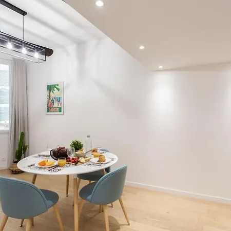 L10 2 Bedrooms Old Wifi 3mins Sea Appartement