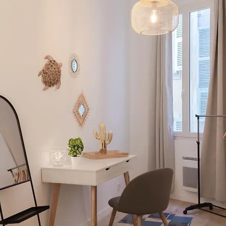 L10 2 Bedrooms Old Wifi 3mins Sea *