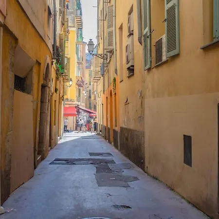 L10 2 Bedrooms Old Wifi 3mins Sea