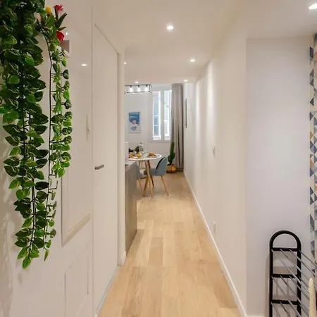 L10 2 Bedrooms Old Wifi 3mins Sea *